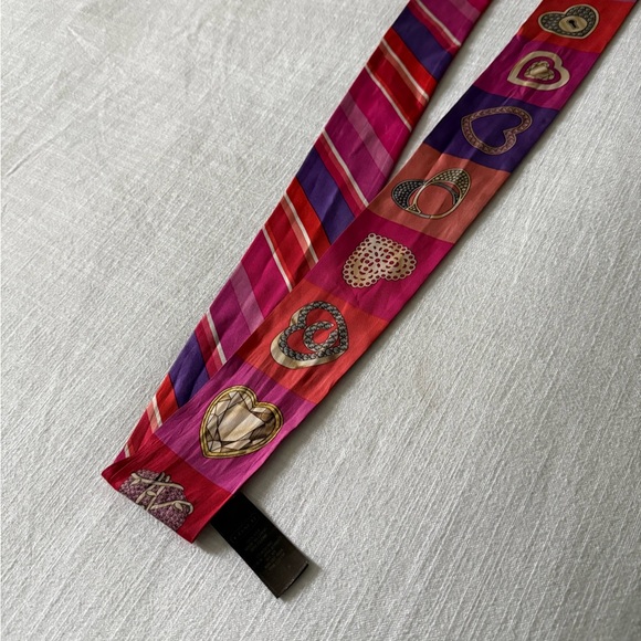 Vintage coach tote bag with coach accent scarf - Picture 7 of 8